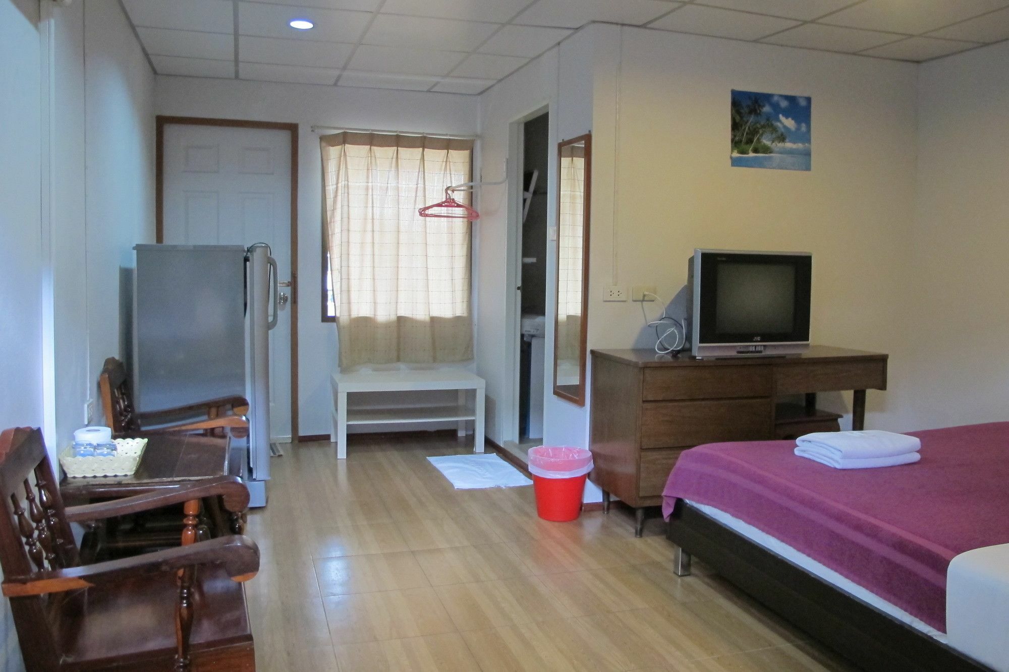 Samchai Hotel Си Рача Екстериор снимка