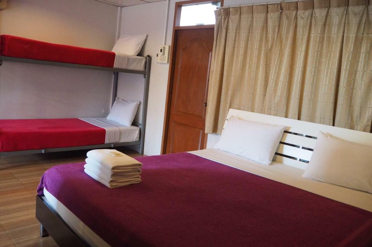 Samchai Hotel Си Рача Екстериор снимка