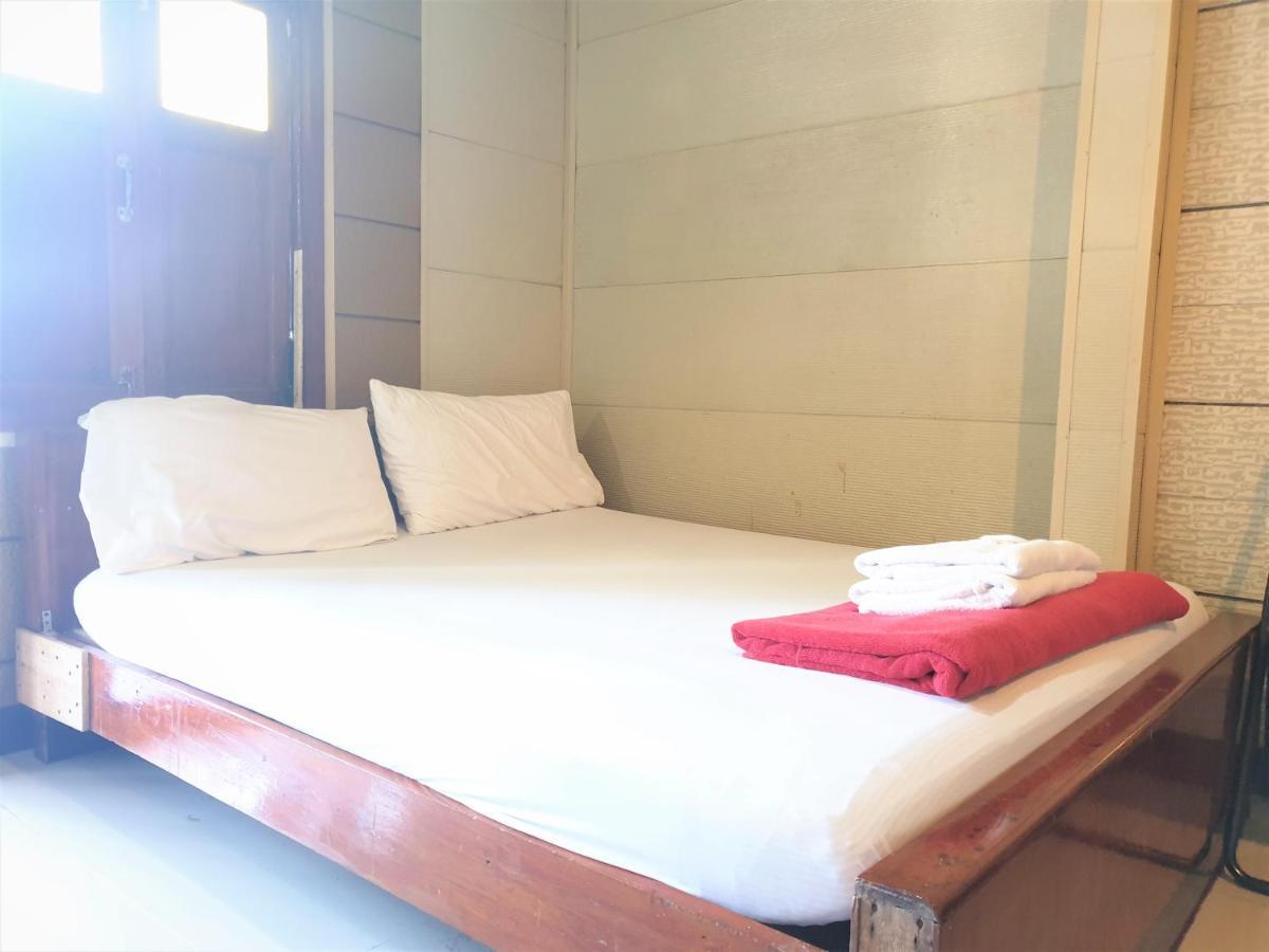Samchai Hotel Си Рача Екстериор снимка